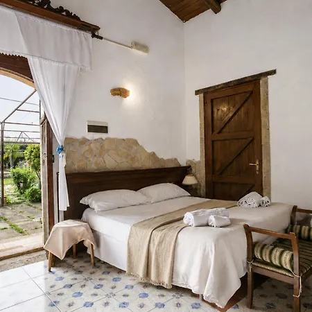 Casa Dafne&villa Gertrude Casa vacanze Syracuse